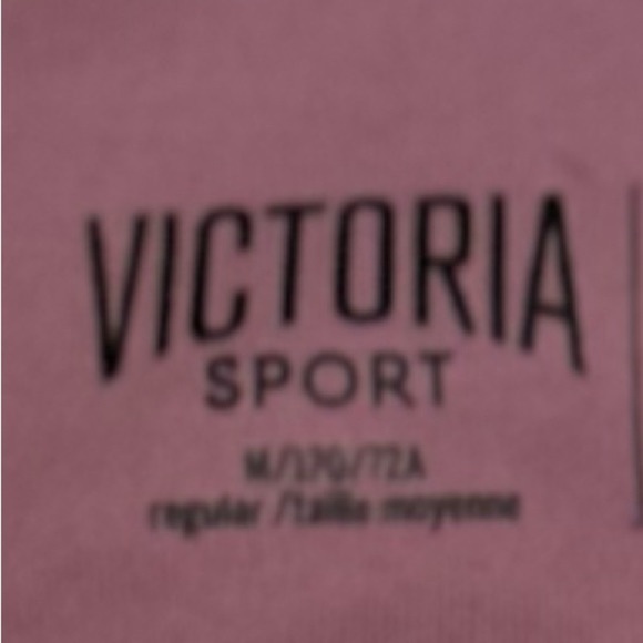 Victoria Secret Sport-Raspberry Colored Athletic Leggings w/Pockets.Size Medium. - Picture 3 of 6